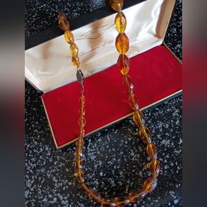 Vintage 20" Amber Faceted Bead Necklace, original case
